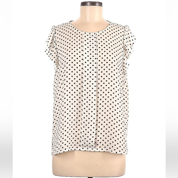 Forever 21 Tops - Forever 21 Polka-Dot Flutter Sleeve Shirt